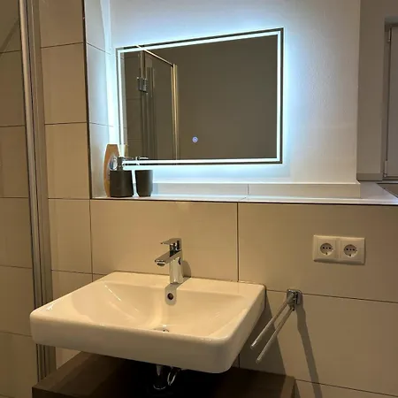 Nur 9 Min Zu Fuss Ins Zentrum I Balkon I Netflix * Bruchsal